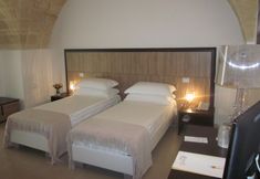 Others 3 Albergo del Sole