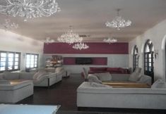 Others 2 Silver Sands Hide Away