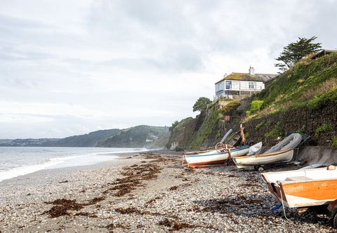 อื่นๆ The Inn on the Shore