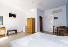 อื่นๆ 7 Mediterranean Hotel & Apartments