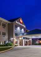 Imej utama Best Western Plus Green Mill Village Hotel & Suites