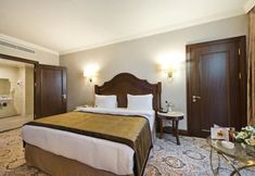 อื่นๆ 3 Elite World Van