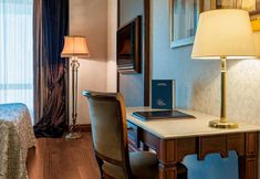 อื่นๆ 4 Elite World Van