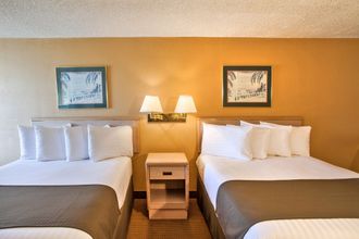 기타 4 Ebb Tide Oceanfront Inn