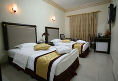 อื่นๆ 6 Cedar Hotel