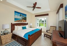 Others 7 Grand Caribe Belize