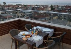 Others 2 Hotel Nanda