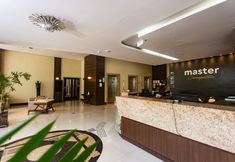 อื่นๆ 4 Master Cosmopolitan