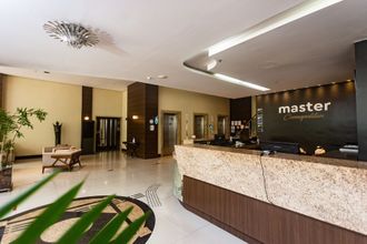 อื่นๆ 4 Master Cosmopolitan