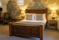 Khác 4 The Green Dragon