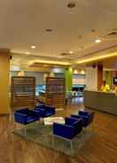 Lobby Hotel Caspia Pro Greater Noida