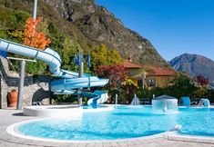 기타 3 Dependence del Parco