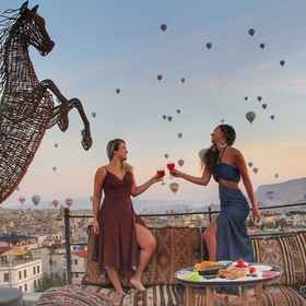 Primary image1Ottoman Cave Suites,格雷梅露天博物馆飯店