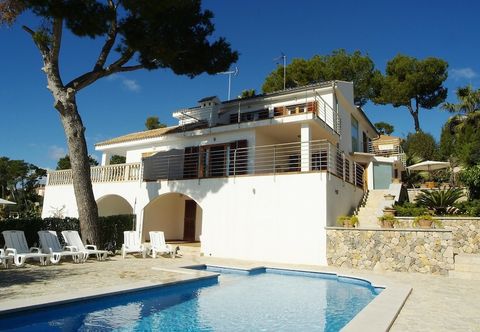 Lain-lain Villa Alcanada