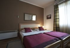 Others 6 Pansion Rose