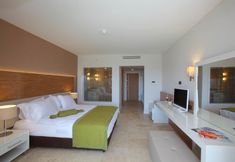 其他 4 Sentido Bellazure