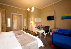 Others 5 Leone Aparthotel