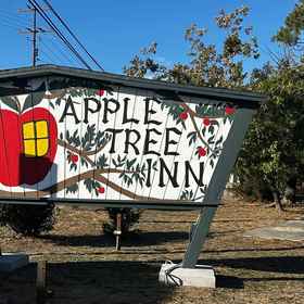 Primary image 1 Apple Tree Inn, San Diego Hotels