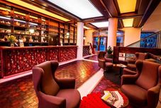 อื่นๆ Bristol Tradition and Luxury