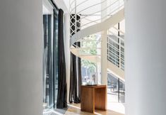 Others 2 Casa sull'Albero