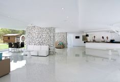 기타 2 FERGUS Style Cala Blanca Suites