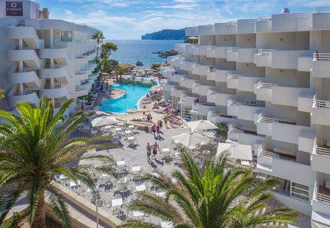 기타 FERGUS Style Cala Blanca Suites