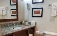 Others 4 Comfort Suites Farmington