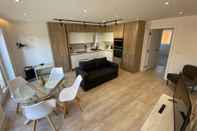 Others Modern 2 Bedroom 2 Bathroom flat