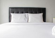 Others 3 Minimalist and Comfy 1BR Apartment Scientia Residence