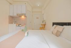 Others 4 Cozy Studio with Direct Access to Mall at Green Pramuka Apartment