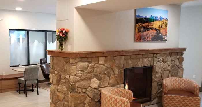 อื่นๆ Microtel Inn & Suites by Wyndham Georgetown Lake