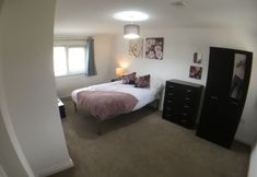 Others 4 Phoenix House