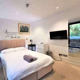 Primary image 1 Double Room with Balcony - 3b, Hotel Pullman Editions