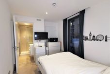 อื่นๆ Double Room with Balcony - 3c