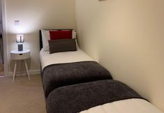 อื่นๆ 4 Unique & Stylish 2 Bed Apartment