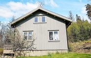 Lain-lain 4 4 Person Holiday Home in Uddevalla