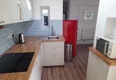 Lain-lain 2 Wisteria