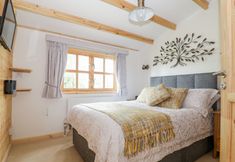 Lain-lain 3 Someplace Else