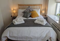 Others 4 Troopers Cottage