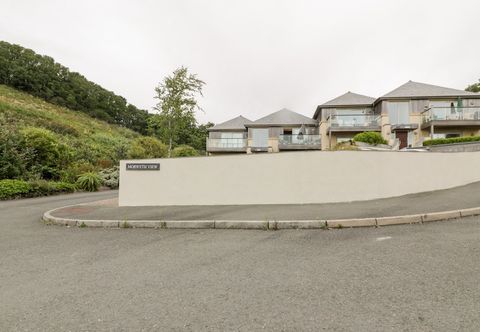 อื่นๆ The Bolt Hole