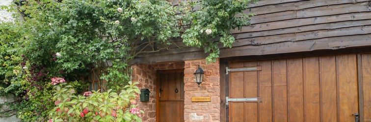 Lain-lain Flora's Barn