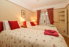 Lain-lain 5 Flora's Barn