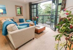 Khác 5 The Moorings