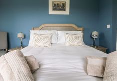 기타 7 Beacon House