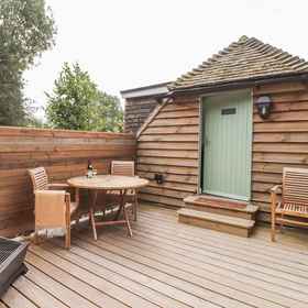 Primary image 1 Ella's Loft, โรงแรม & ที่พัก ทอนบริดจ์แอนด์มอลลิงดิสตริกต์