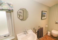 Others 4 Overlea Cottage