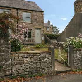 Primary image 1 4 Cherry Tree Cottages, Baslow and Bubnell Hotels