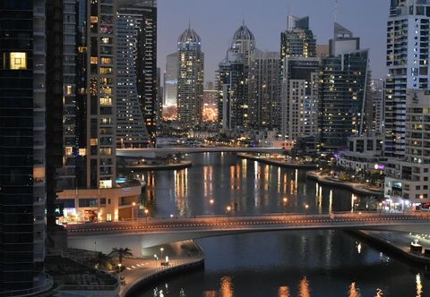 その他 Astonishing 1BR Apt With Amazing Marina Views