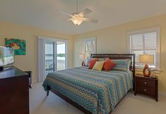 Others 4 Seaside Retreat