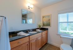 Others 2 Coastal Comfort